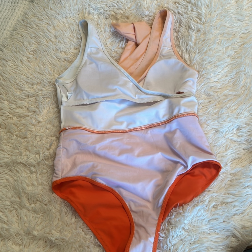 One piece wrap swim suit - Picture 3 of 4
